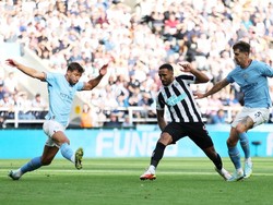 Babak I Tuntas, Newcastle Ungguli Man City 2-1