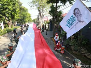 Cara PKB Jatim Meriahkan HUT RI, Lomba Agustusan-Bentangkan Bendera Raksasa