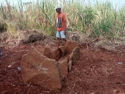 Upaya Warga Menjaga Kelestarian Situs Megalitik di Cirebon