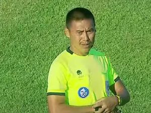 Wasit PSM Vs Bali United Ternyata Pernah Hukum Kartu Bernardo Tavares Wasit PSM Vs Bali United Ternyata Pernah Hukum Kartu Bernardo Tavares