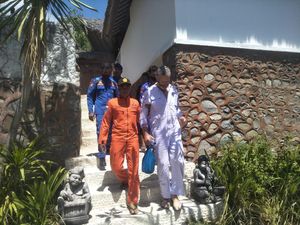 WNA Australia Terombang-ambing 2 Hari di Laut Sebelum Dievakuasi ke NTB