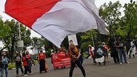 Seniman Geruduk MA, Daftar Gugatan Pergub DKI Soal Pengelolaan TIM