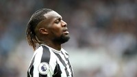 Allan Saint-Maximin – dijual 23 juta paun (Rp 502,9 miliar) ke Al Ahli pada 2023/2024. Foto: Getty Images