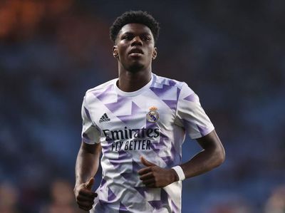 7 Transfer Termahal Musim Panas Ini, Termasuk Alexander Isak