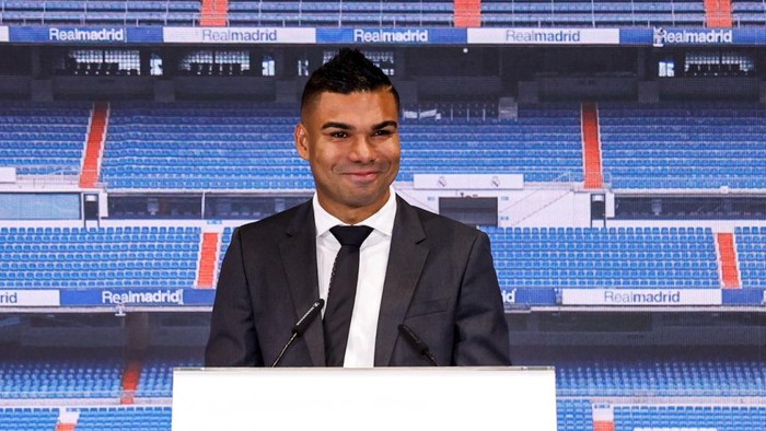 MADRID, SPAIN - AUGUST 22: Carlos Casemiro at Real Madrid Tribute and Farewell to Carlos Casemiro at Estadio Santiago Bernabeu on August 22, 2022 in Madrid, Spain. (Photo by Helios de la Rubia/Real Madrid via Getty Images)