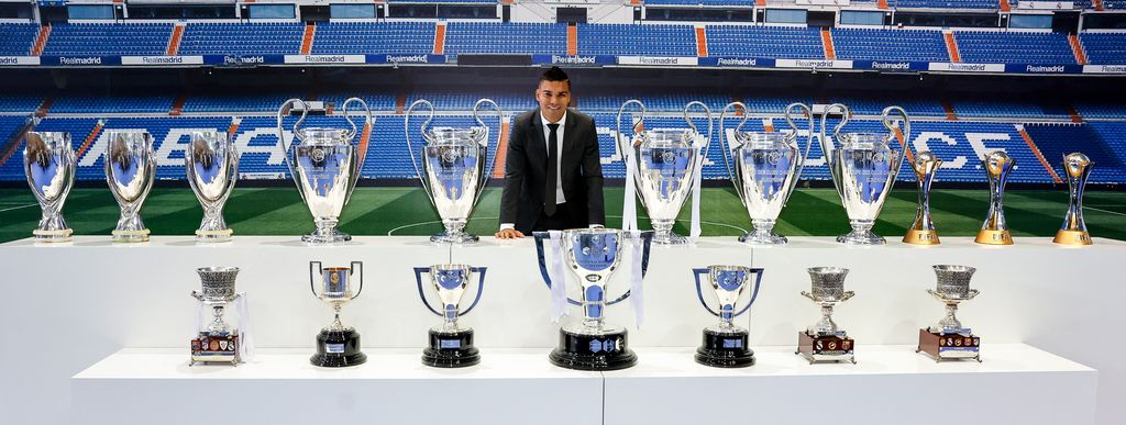 MADRID, SPAIN - AUGUST 22: Carlos Casemiro at Real Madrid Tribute and Farewell to Carlos Casemiro at Estadio Santiago Bernabeu on August 22, 2022 in Madrid, Spain. (Photo by Helios de la Rubia/Real Madrid via Getty Images)