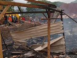 Eksekusi Lahan di Palopo, 10 Rumah Warga Digusur-2 Dibakar