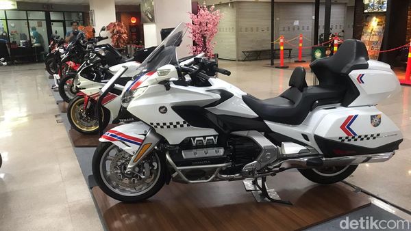 Geliat Bursa Motor Gede di WTC Mangga 2