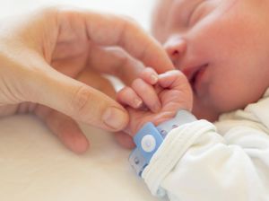 Reaksi Netizen Soal Hasil Tes DNA Bayi yang Tertukar di Luar Nurul Reaksi Netizen Soal Hasil Tes DNA Bayi yang Tertukar di Luar Nurul