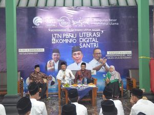 Potret Ratusan Santri Assalafiyah Mlangi Ikuti Seminar Literasi Digital Potret Ratusan Santri Assalafiyah Mlangi Ikuti Seminar Literasi Digital