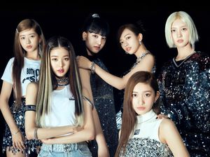 IVE Rilis Album Mini Pertama setelah 2 Tahun Debut