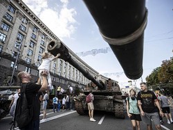 Perayaan Kemerdekaan Ukraina Dilarang Sebab Waswas Serangan Rusia