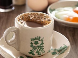 Kedai Kopi Ini Kenai Biaya Bagi Pelanggan yang Tak Pesan Minuman