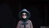 10 Busana Muslim di Jogja Fashion Week 2022, Tema Labuan Bajo - Borobudur