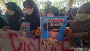 Potret Demo Mahasiswa Unila Soal Rektor yang Ditangkap KPK