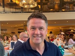 Balasan Epic Michael Owen untuk Mantan Pacar Putrinya