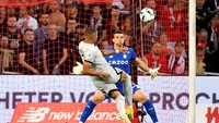 Lille vs PSG bentrok pada pekan ketiga Ligue 1 2022/2023. Duel berlangsung di Stadion Pierre-Mauroy, Senin (22/8/2022) dini hari WIB. PSG langsung memimpin delapan detik setelah kick-off. Umpan lambung Lionel Messi dituntaskan Mbappe dengan bola lob ke dalam gawang Lille. Denis Charlet/AFP/Getty Images