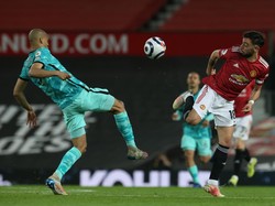 Fabinho Enggak Peduli MU Akan Krisis, Cuma Mau Liverpool Menang