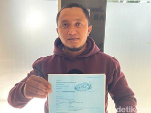 5 Orang Ngaku Wartawan Dilaporkan Polisi Karena Memeras Sekolah di Bangkalan 5 Orang Ngaku Wartawan Dilaporkan Polisi Karena Memeras Sekolah di Bangkalan