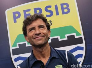 Harapan Besar Itu Ada di Pundak Luis Milla Harapan Besar Itu Ada di Pundak Luis Milla