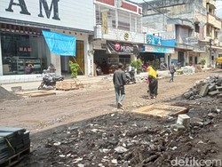 Diprotes Warga, Pemkot Tasik Beri Akses Kendaraan di Jalan Cihideung