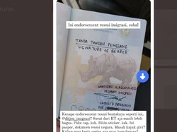 Imigrasi Diejek gegara Tulisan Tangan di Paspor, Menparekraf: Itu Positif Ya