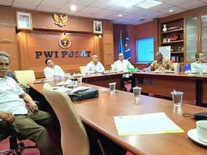 PWI Pusat Terima Surat Pengunduran Diri 2 Wartawan Lampung