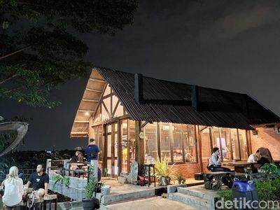 Bukan Puncak, Syahdunya Malam Ini di Kedai Kopi Tangsel