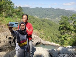 Healing ke Air Terjun Jurang Gandul Ponorogo, Instagramable Banget!