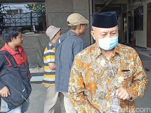 KPK Kembali Periksa Anggota DPRD dan Pejabat Tulungagung KPK Kembali Periksa Anggota DPRD dan Pejabat Tulungagung