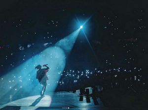 Konser Billie Eilish di Singapura Dikritik, Bangku Penonton Jauh-Banyak yang Pingsan Konser Billie Eilish di Singapura Dikritik, Bangku Penonton Jauh-Banyak yang Pingsan