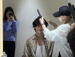 Rumor Kencan Jennie BLACKPINK dan V BTS, Ini Kata YG Entertainment