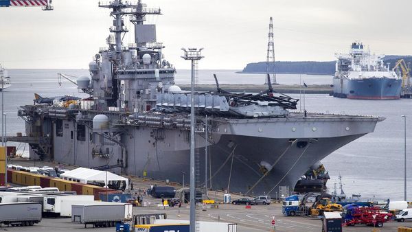 Kapal Perang AS Tiba di Lithuania Saat Ukraina Masih Berkobar