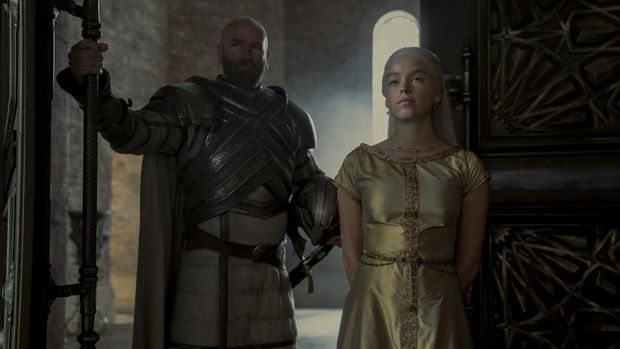 Ser Harrold Westerling (Graham McTavish) (kiri) dalam House of The Dragon