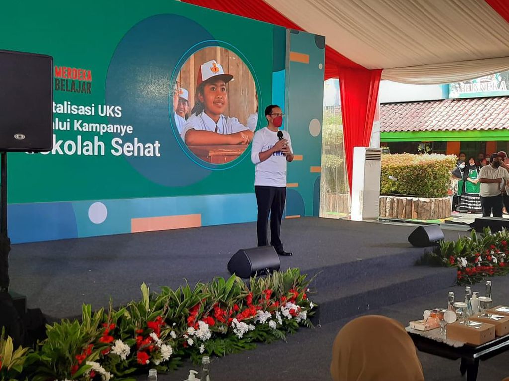 Mas Menteri Titip 3 Prioritas Kampanye Sekolah Sehat, Guru Catat Ya! Mas Menteri Titip 3 Prioritas Kampanye Sekolah Sehat, Guru Catat Ya!