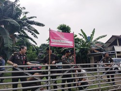 Kejati Banten Sita Sebidang Tanah Milik Tersangka Korupsi di Bank Banten