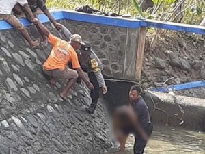 Tak Bisa Renang Tapi Nekat Masuk Dam, Bocah Ponorogo Tewas Tenggelam Tak Bisa Renang Tapi Nekat Masuk Dam, Bocah Ponorogo Tewas Tenggelam