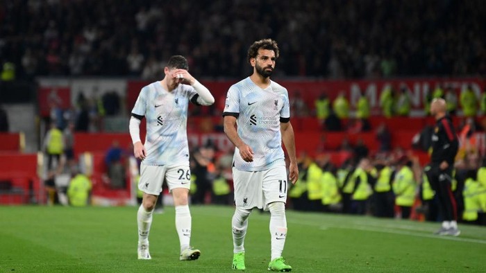 MANCHESTER, ENGLAND - AUGUST 22: Mohamed Salah of Liverpool looks dejected following defeat in the Premier League match between Manchester United and Liverpool FC at Old Trafford on August 22, 2022 in Manchester, England. (Photo by Michael Regan/Getty Images)