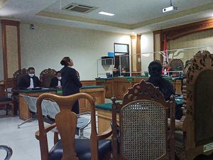 Eks Bupati Tabanan Divonis 2 Tahun, Lebih Ringan dari Tuntutan Jaksa Eks Bupati Tabanan Divonis 2 Tahun, Lebih Ringan dari Tuntutan Jaksa