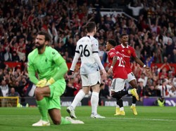 Ten Hag: Rashford dan Sancho Juga Bisa Bertahan, kok!