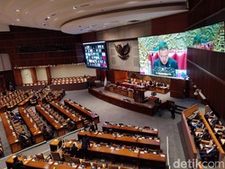 DPR Gelar Rapat Paripurna RUU APBN 2023, 71 Anggota Hadir Fisik