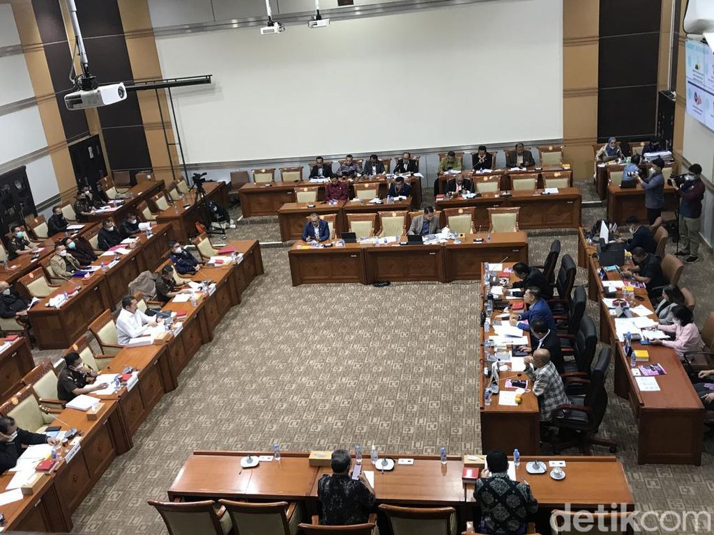 Komisi III DPR RDP Bareng Jaksa Agung, Bahas Korupsi Minyak Goreng