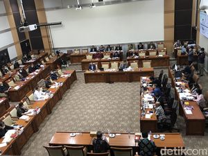 Komisi III DPR RDP Bareng Jaksa Agung, Bahas Korupsi Minyak Goreng Komisi III DPR RDP Bareng Jaksa Agung, Bahas Korupsi Minyak Goreng