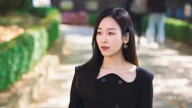 Seo Hyun Jin di Why Her