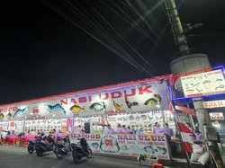 Seafood 08 Vian Jaya, Kuliner Pilihan buat Makan Bareng Keluarga