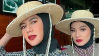 Foto: Titi Kamal & Paula Verhoeven Berhijab untuk Zaskia Sungkar, Manglingi
