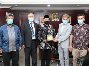 HNW Sebut Lembaga Pendidikan Palestina Butuh Dukungan Umat Islam Dunia