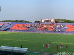 Babak Pertama: Arema Tak Jadi Menang Besar dari RANS