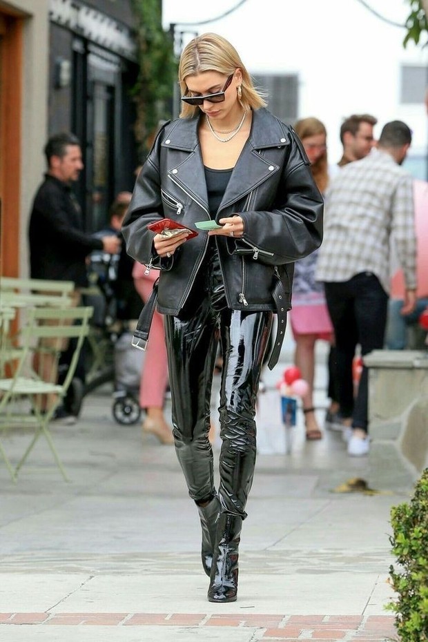 Celana vinyl/Foto: Pinterest.com/ Celana vinyl