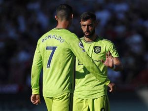 Bruno Fernandes dan Ronaldo Memang Tak Bisa Main Bareng di MU